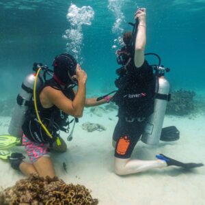 Instructor with Try Dive student in Koh Tao