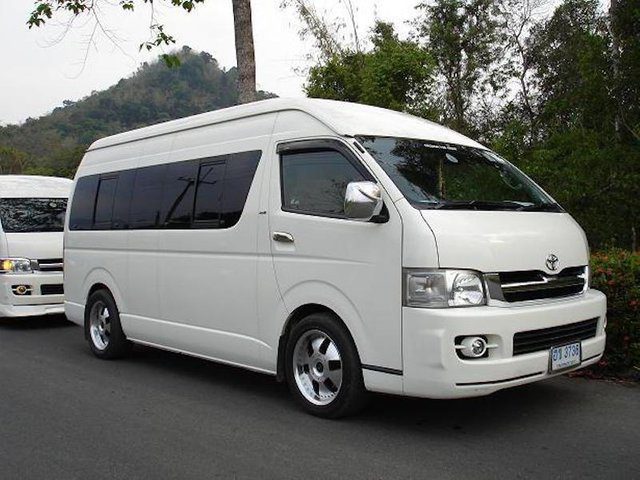 minivan in Koh Samui