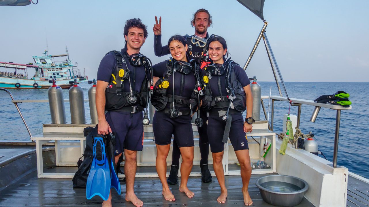 Divemaster training in Koh Tao