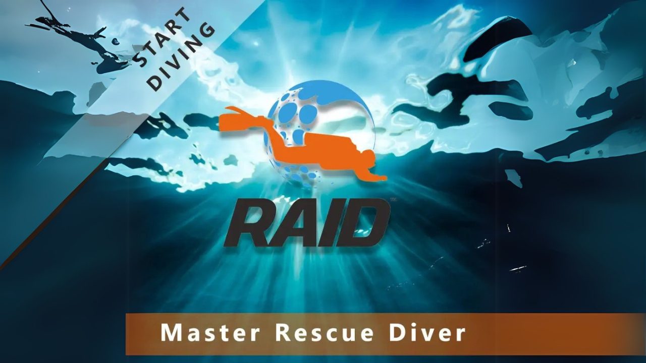 Rescue diver training in Koh Tao