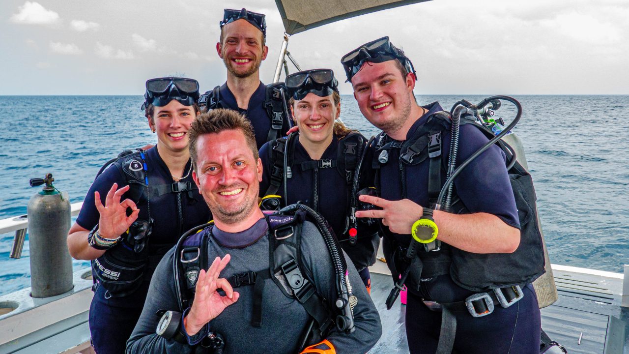 Diving instructor career development and progression