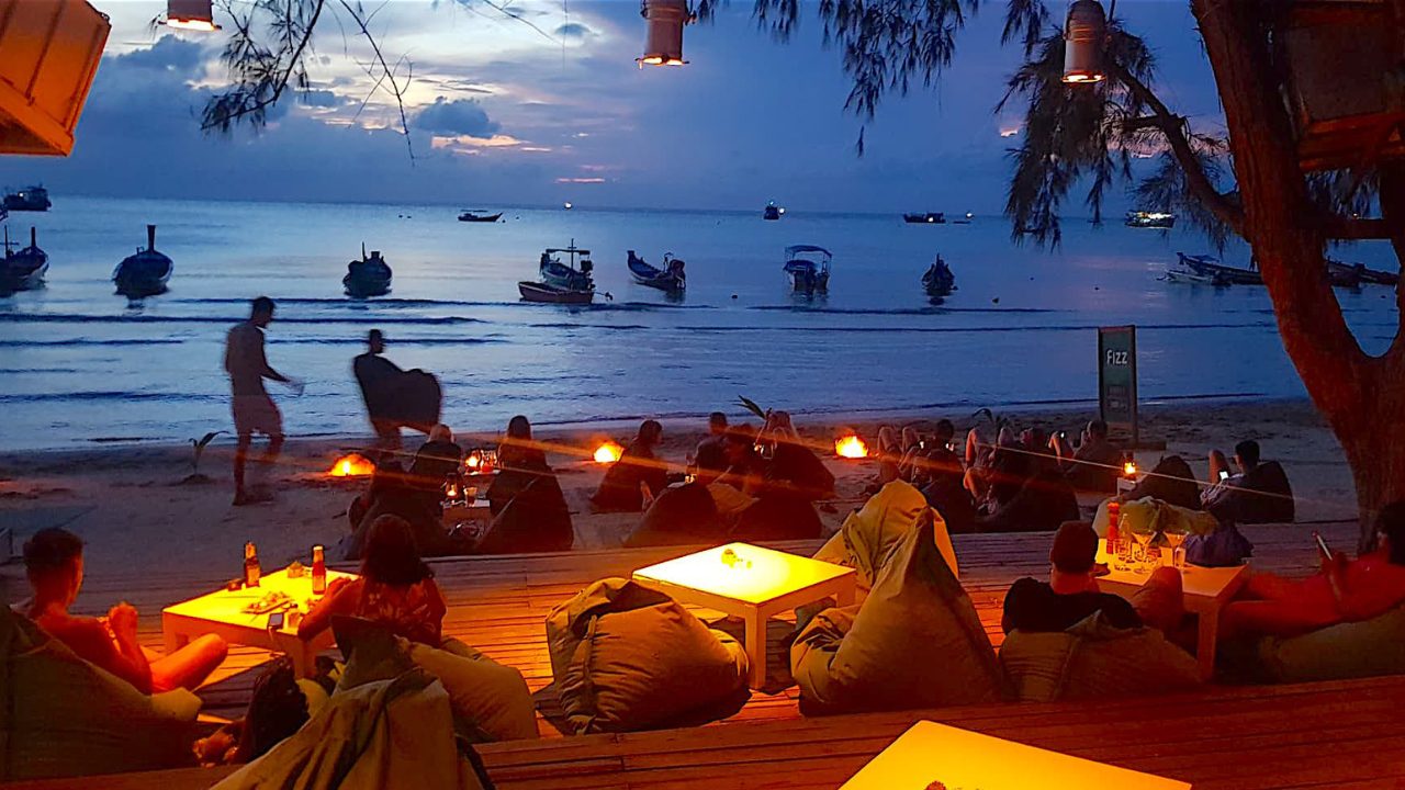 Restaurant dining in Koh Tao