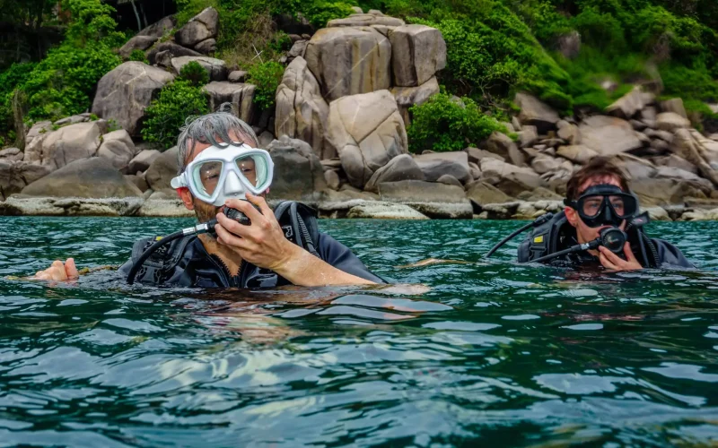 Scuba Students taking instruction in Koh Tao Ocean