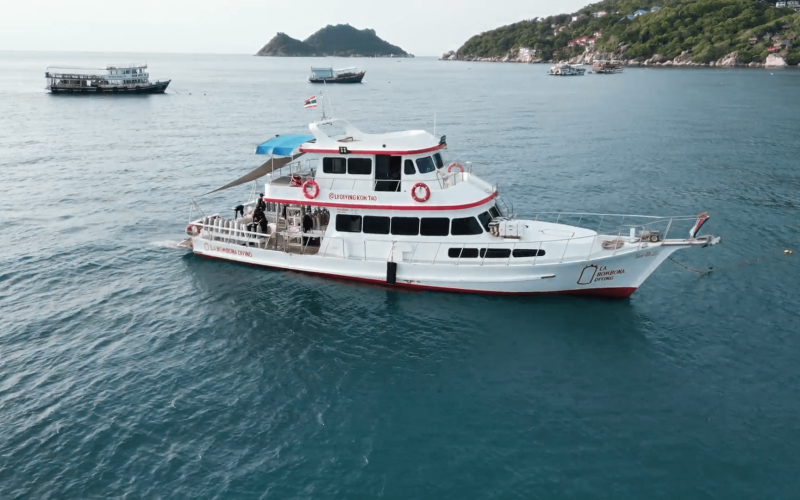 best boat on koh tao